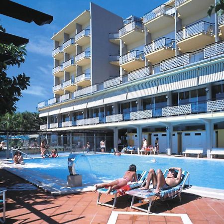 Hotel Bellevue Et Mediterranee Diano Marina Dış mekan fotoğraf