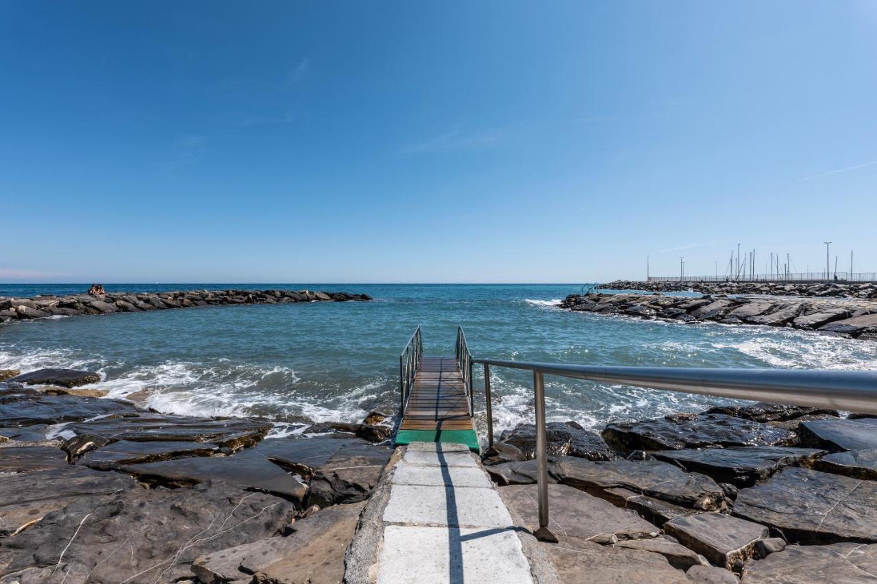 Hotel Bellevue Et Mediterranee Diano Marina Dış mekan fotoğraf