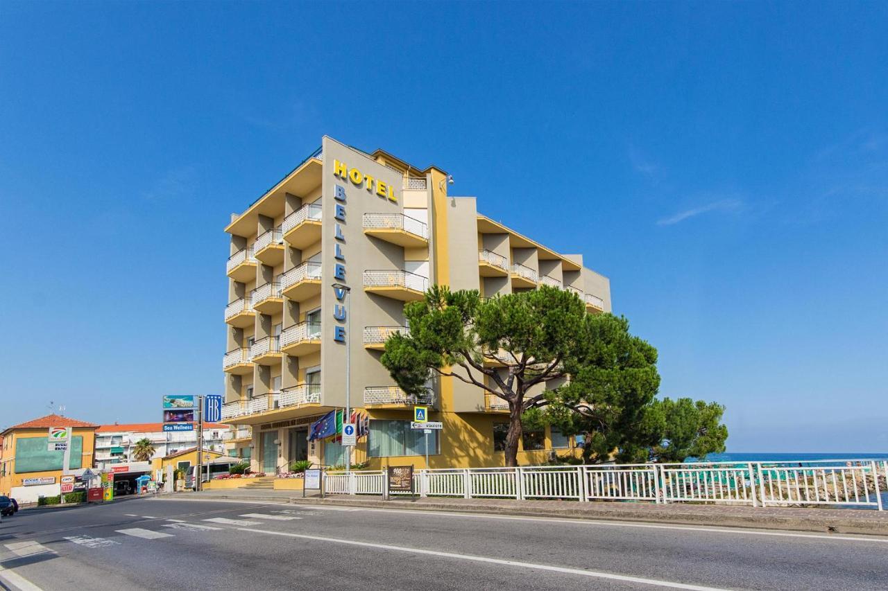 Hotel Bellevue Et Mediterranee Diano Marina Dış mekan fotoğraf